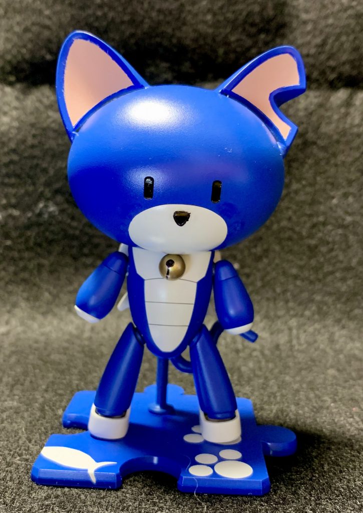 正面
耳はブシニャンの耳を使ってます。
鈴はプチッガイの尻尾をそのまま。