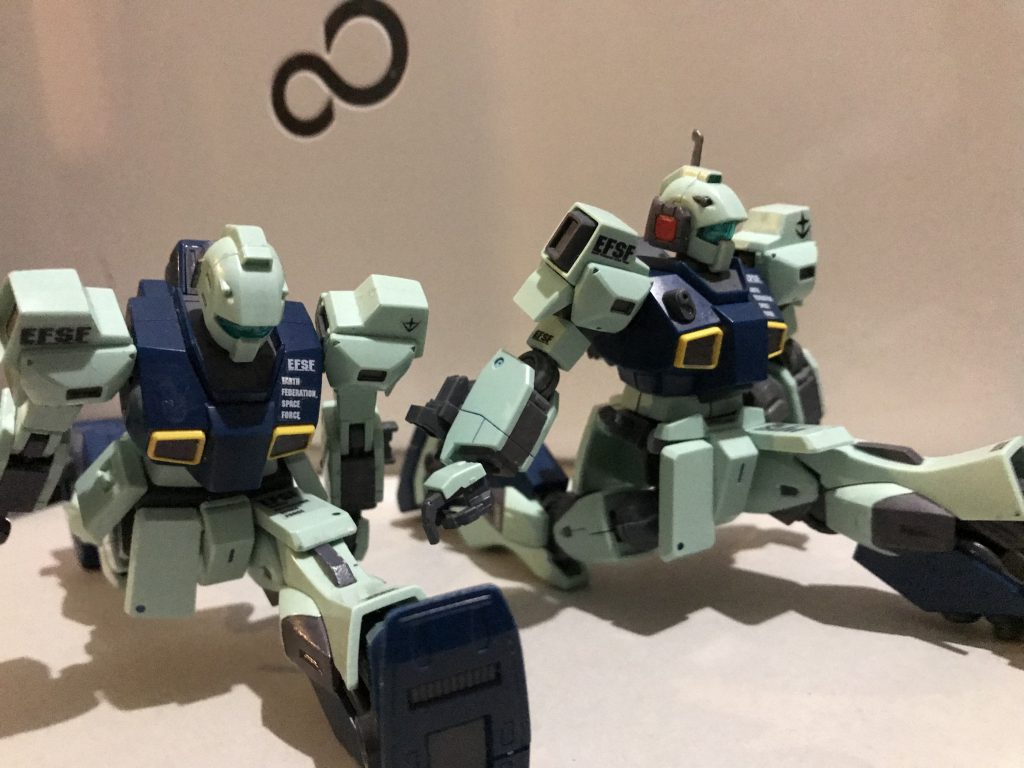 どうにか優位点を探し、股下の可動はすごいぞ!と自分に言い聞かせました