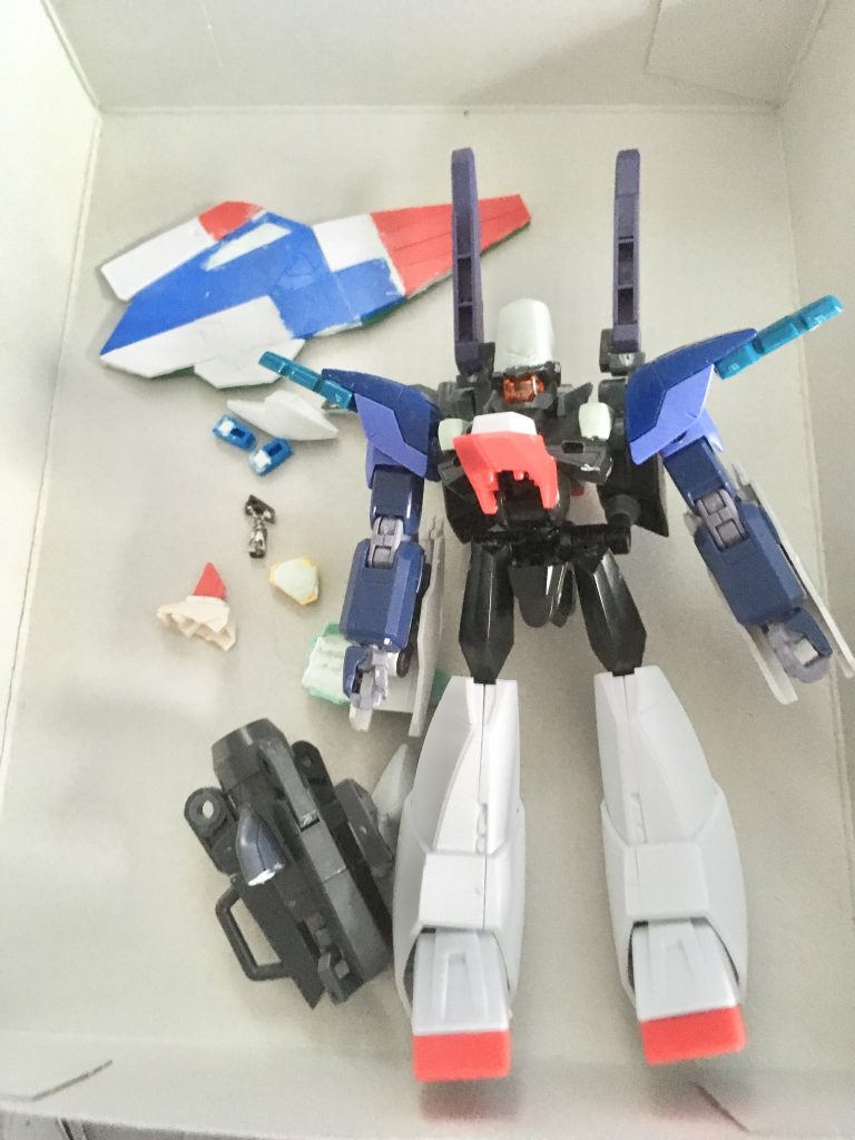 パテ盛り後の塗装前。