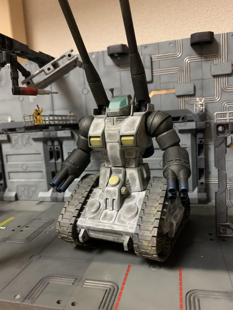 ガンタンク冬季迷彩仕様–2枚目/制作者：ぴよ