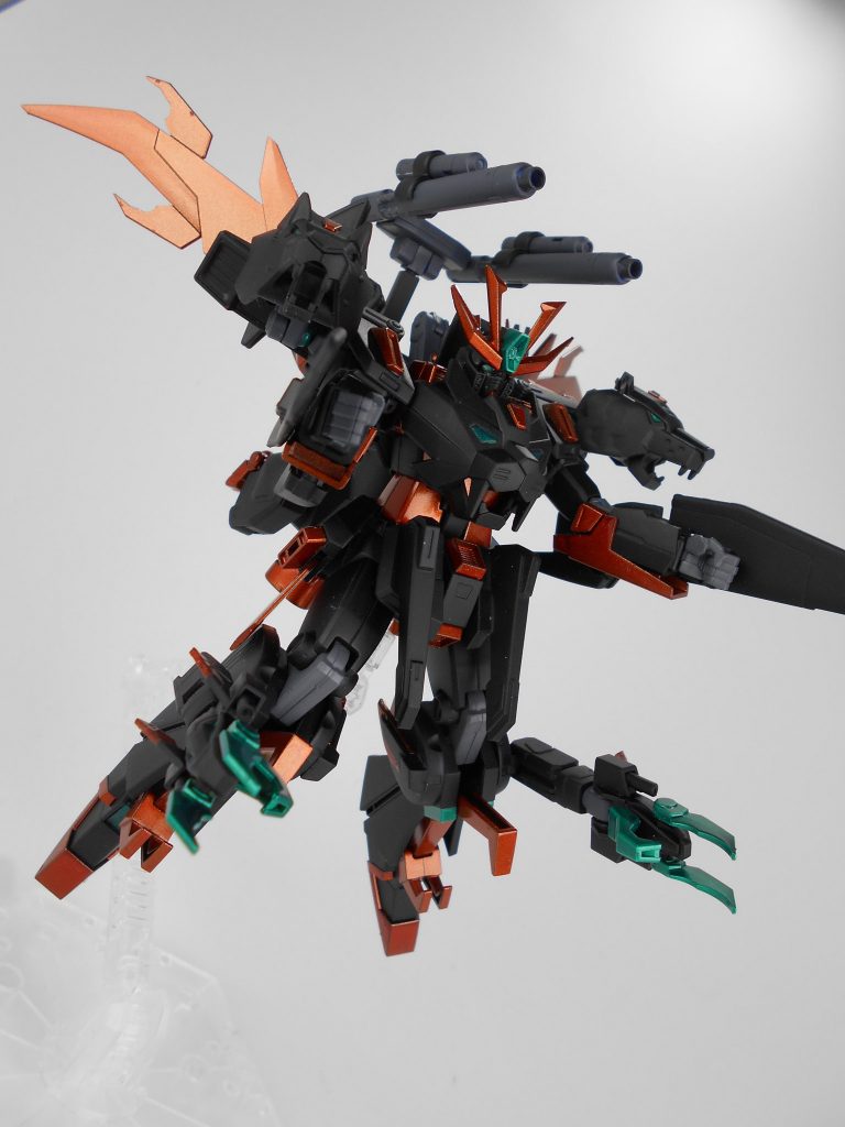 一斉射撃。ガンダム、ライガー、ウルフ、タイガー、ドラゴンの頭部の武装とダブルキャノネードを一斉に撃ちます。そもそもハイメガキャノンだけでも十分な火力なため、使用用途は主にロマン火力を求められたときです。