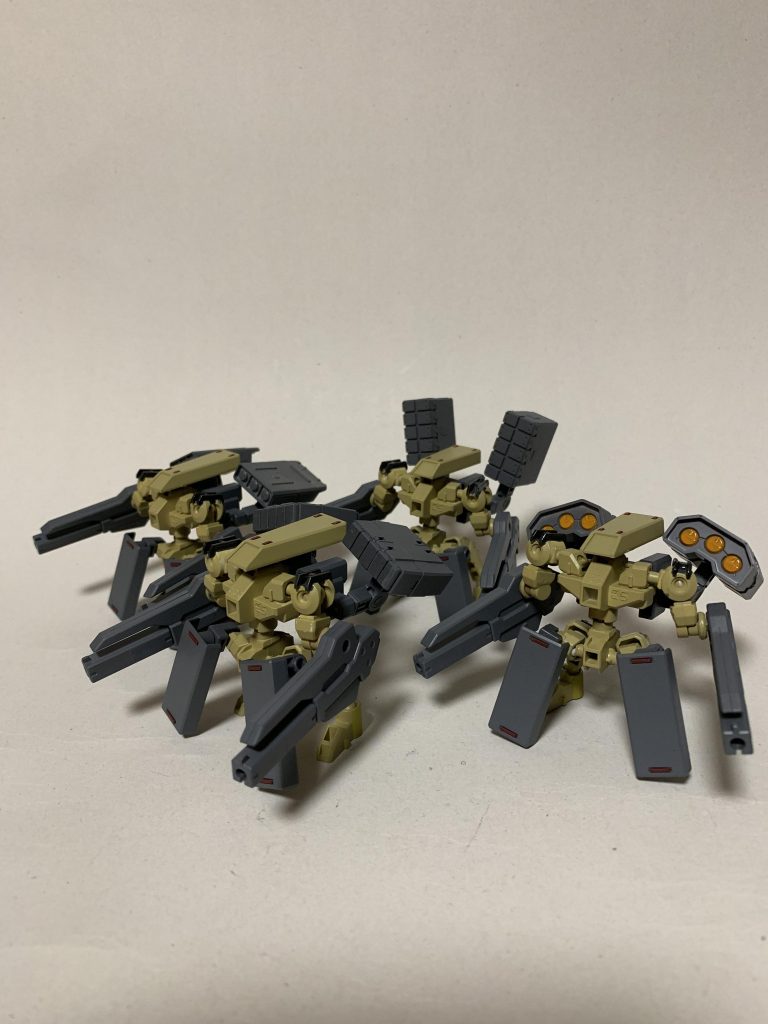 ミサイルポッドは各種用途の違うものを四種類用意しました。