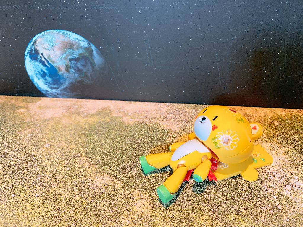 ひまわりの気持ちになっています