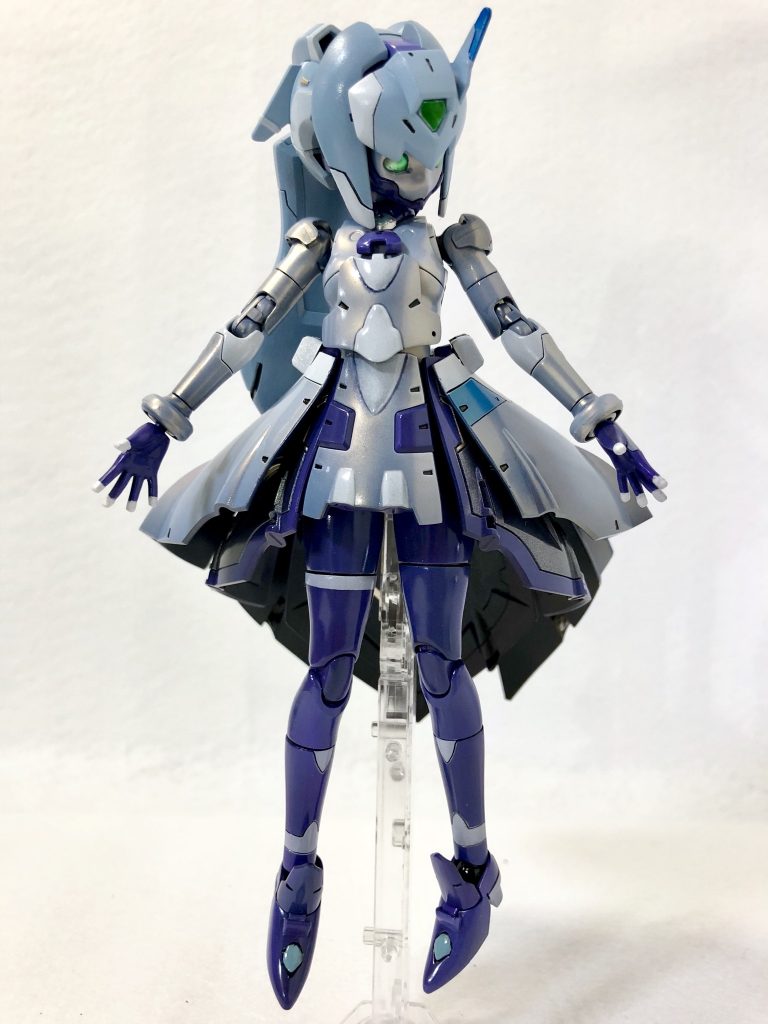 正面。今回クリアを滴るくらいに吹いたのでツヤツヤテカテカ。