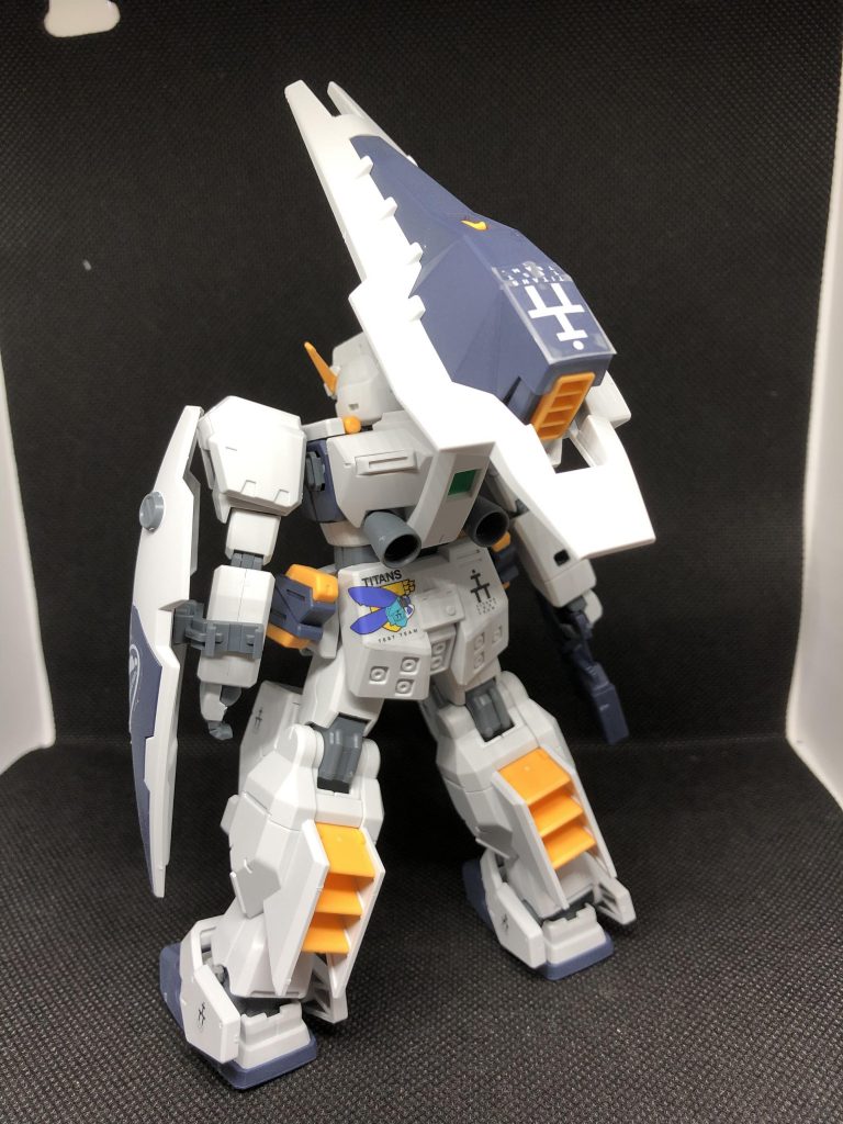 バックから一枚。ウサギのデカール可愛いです。