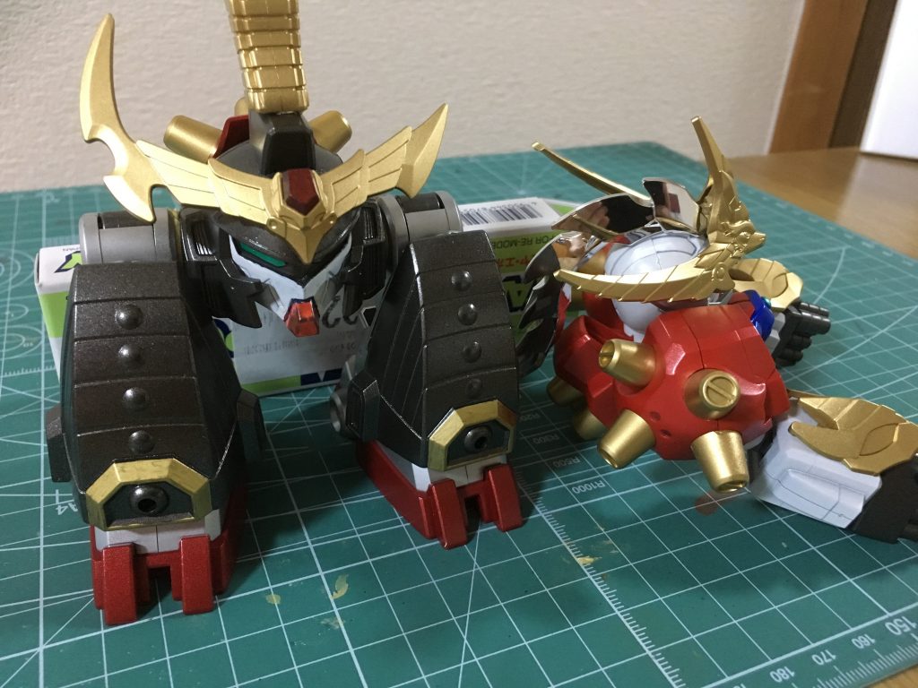 デビルガンダム最終形態のイメージで再現しています。


以上、閲覧頂きありがとうございました。