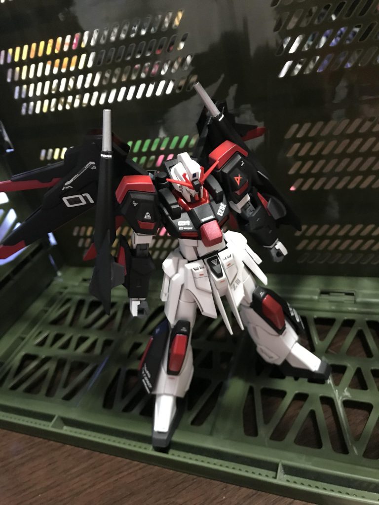 スクランブルガンダム ＺⅢ–6枚目/制作者：真樹京介