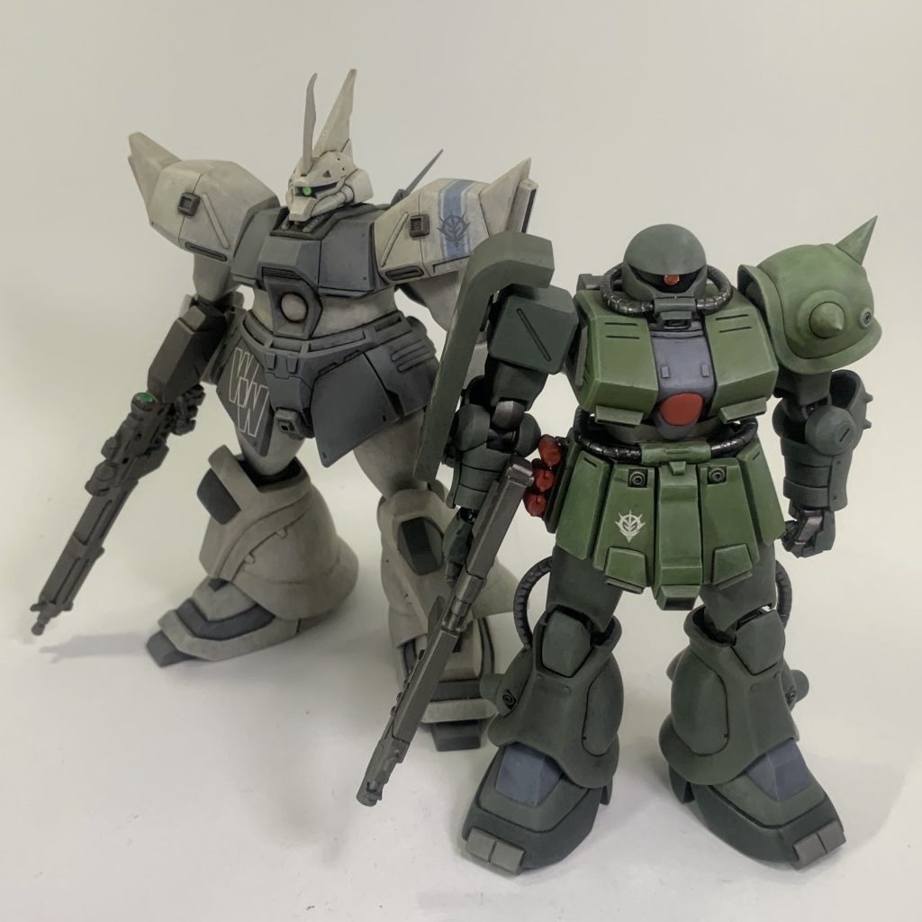 以前作った旧キットのゲルググJとの2ショット📸0080シリーズの旧キットはホントにデキが良いです✨