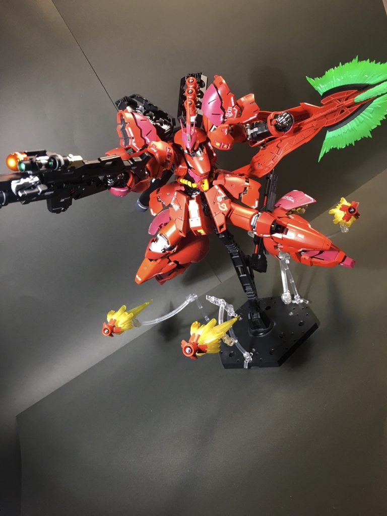 スタンドを使用してポージング