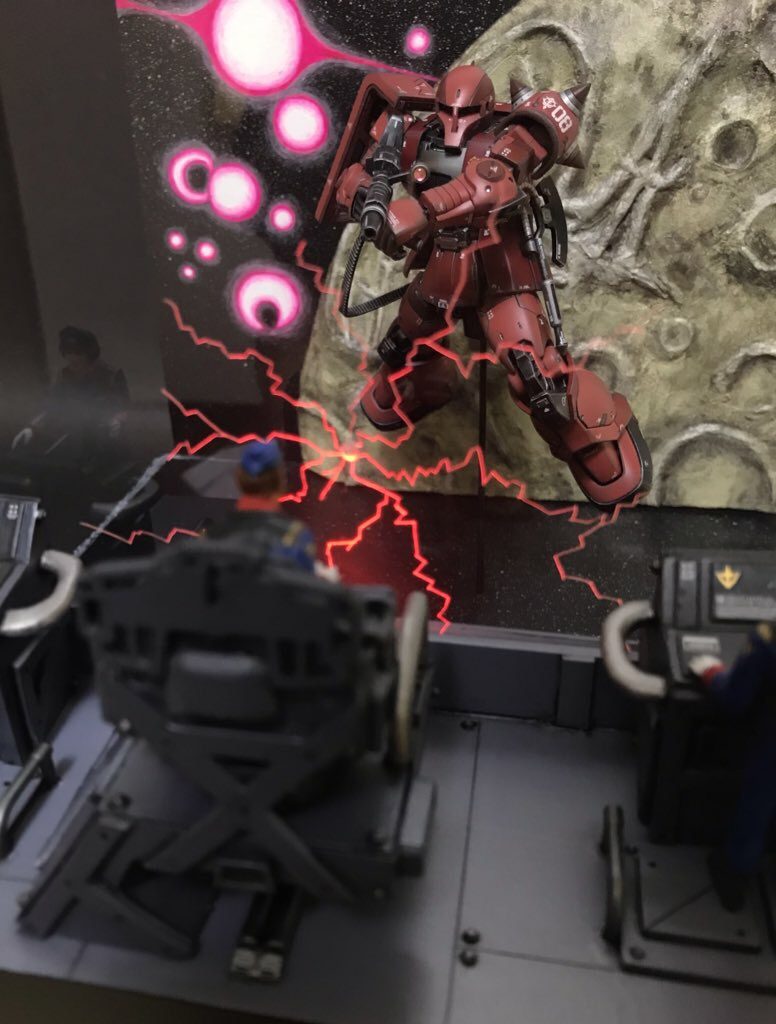 サラミスブリッジ目線だとこんな感じです。