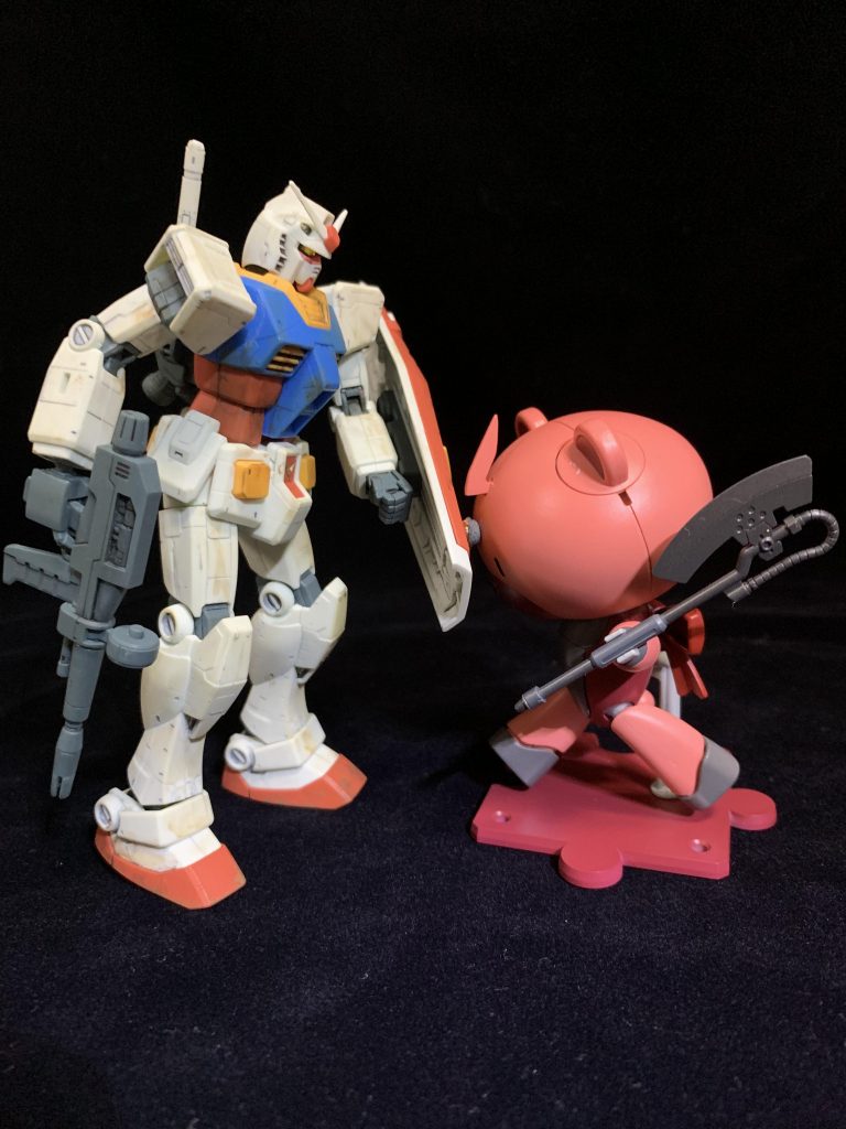 クマ、強襲!そびえ立つガンダム!!