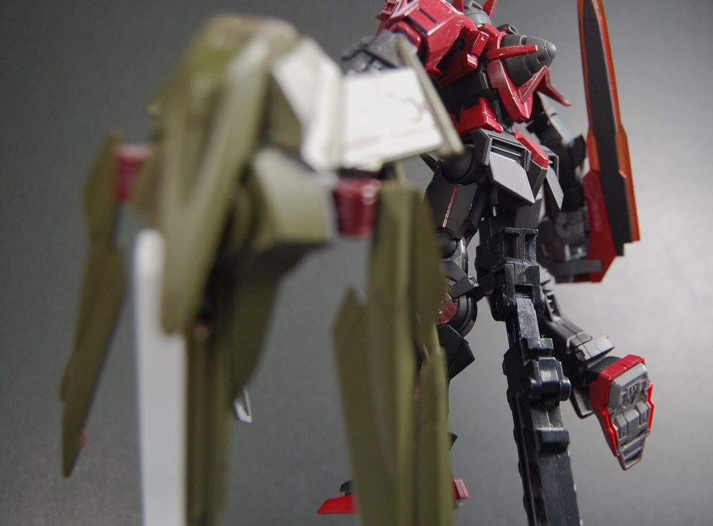 マントをキャストオフすると