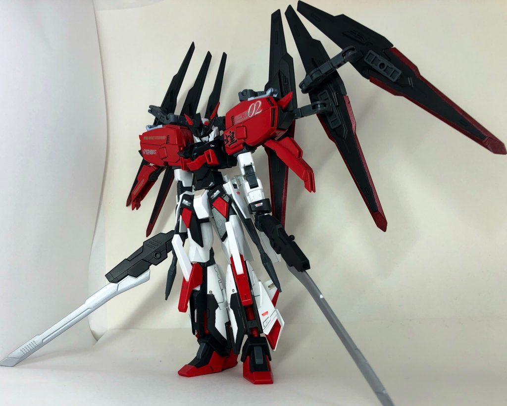 格闘特化装備
レーヴァテイン
銃と剣を合体させた武器
二本装備されており常時はウェポンラックに搭載される
連結させて使用することも可能