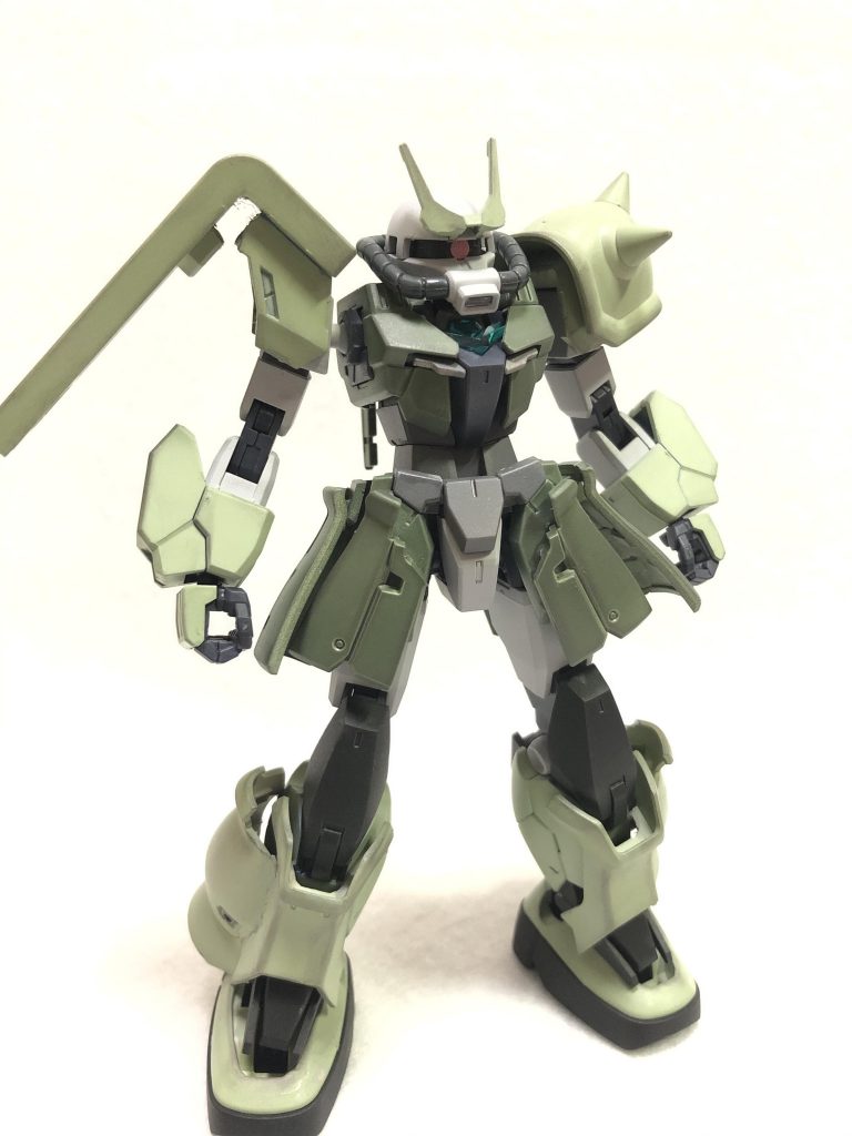 誰かにやられる前にやれたので大満足です。とてもスタイリッシュなザクに仕上がりました。