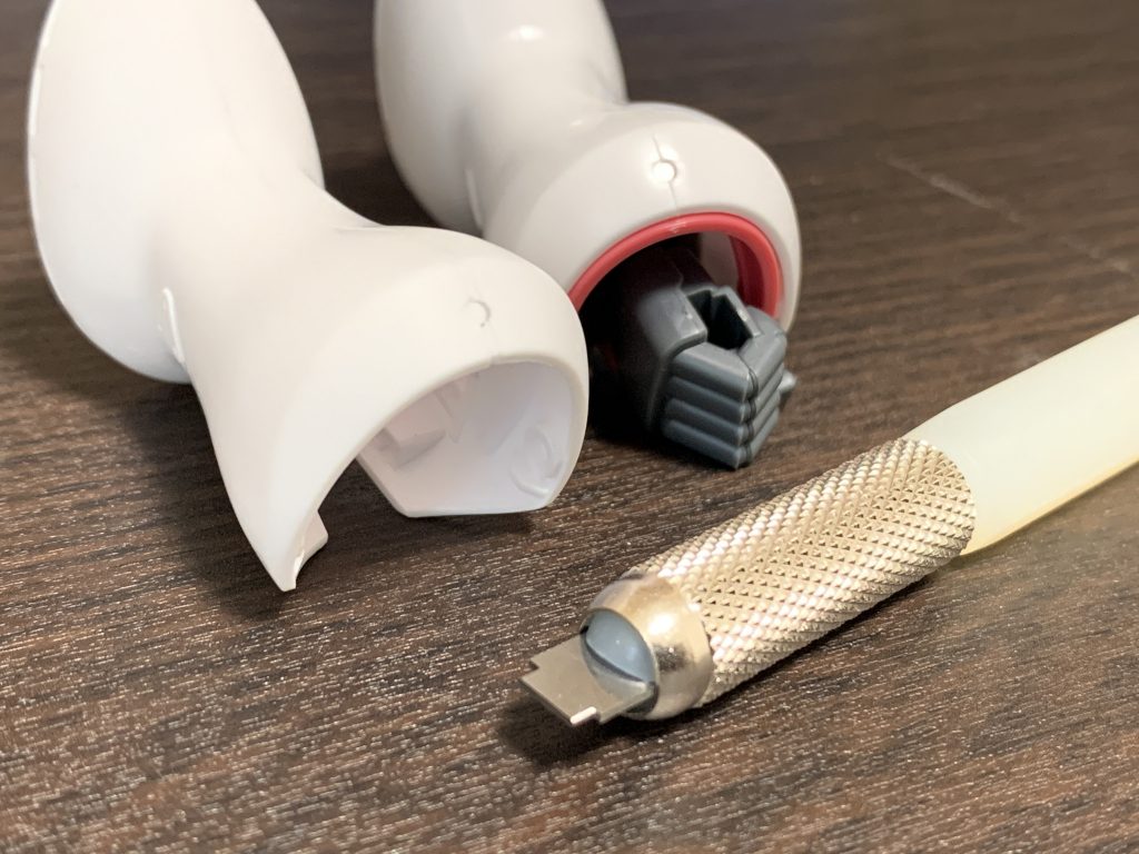 改造箇所3 合わせ目の段落ちモールド化
この為と理由をつけてダンモを購入。もっと早く買っとけば良かった。