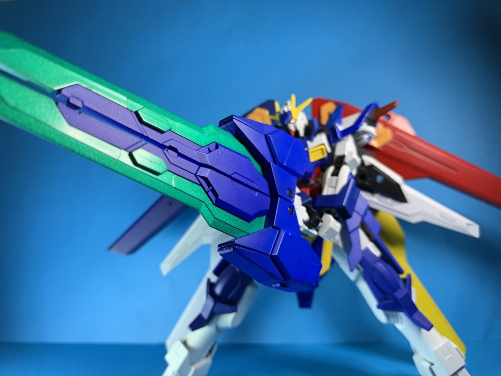 大剣 グランデ・リヴァージュ。シグル素材の刃先が繋がりさながら広大な海岸線のよう。