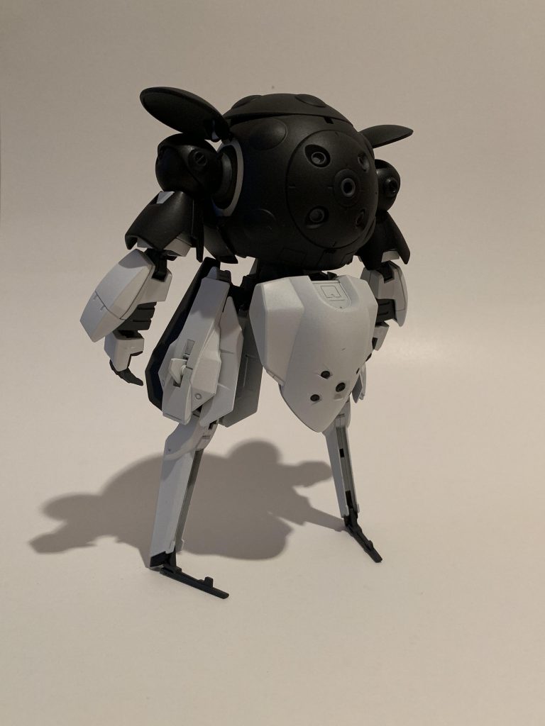 背面
カプルの丸々したフォルムとウーンドウォートのバックパックがいい感じ