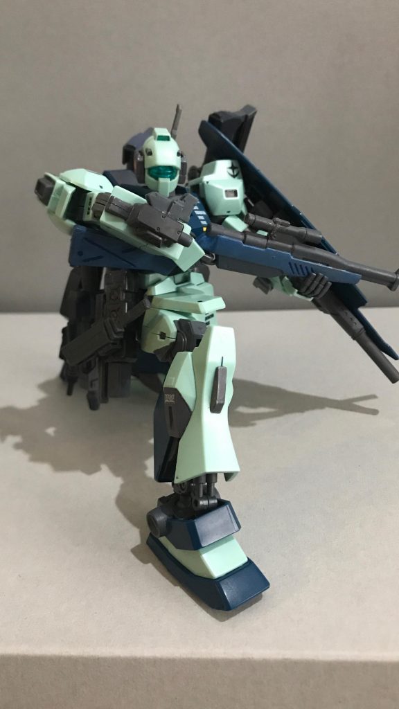 最後にロングライフルを構えて
ジムⅢアップしまーす!と言いながらブースターを一個無くしてやる気がなくなったり、これやハイゼンスレイⅡを組んでそっちに気持ちが入ってしまいアップしてませんでした
申し訳ないです
今度こそ!いつか!アップします