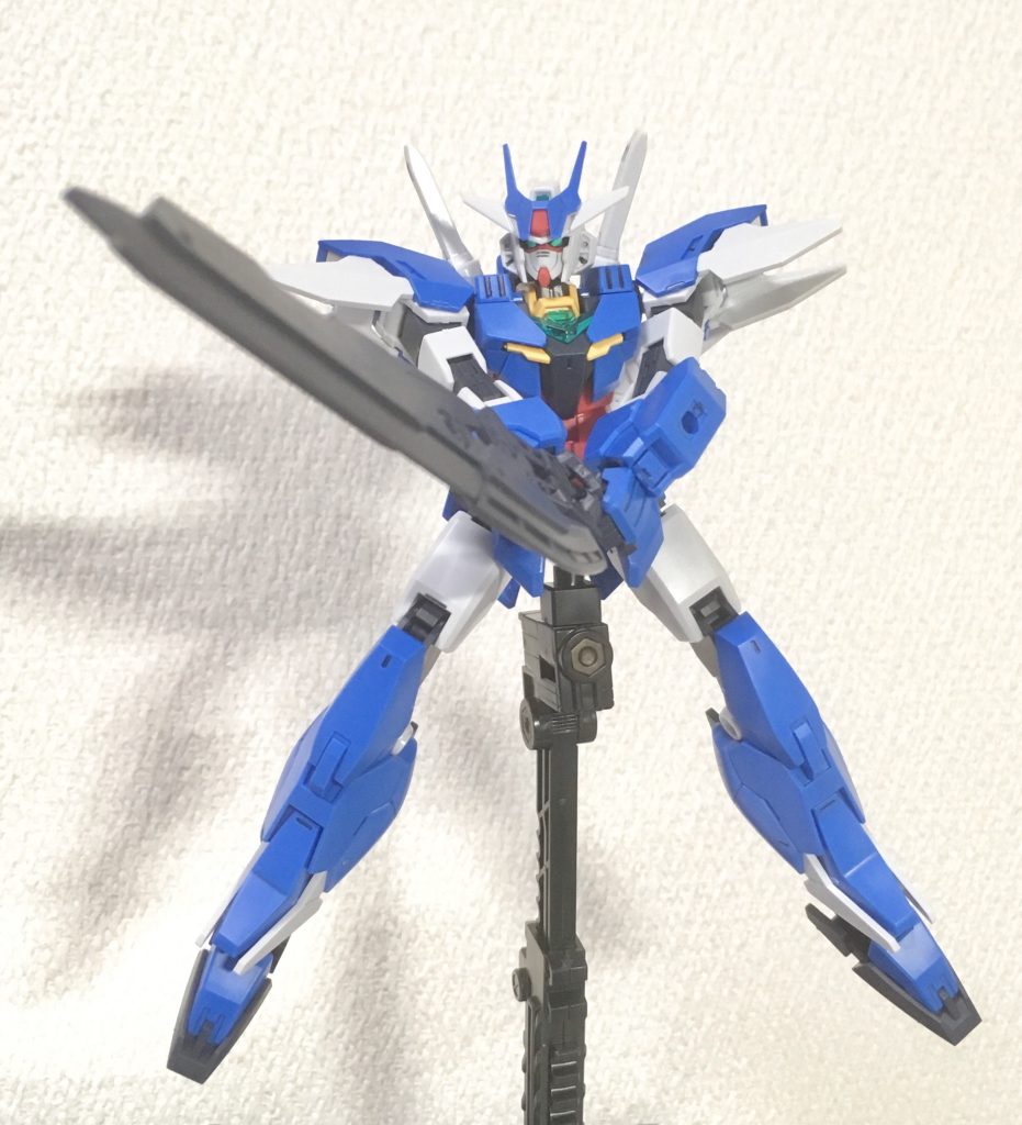 大剣を持たせたらこのポーズでしょ