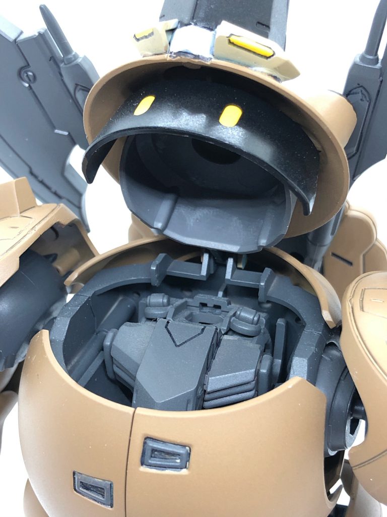 動力源にエイハブリアクターを二基搭載したツインリアクターシステムを採用しているからです。鉄血のオルフェンズ的には間違いなくガンダム。