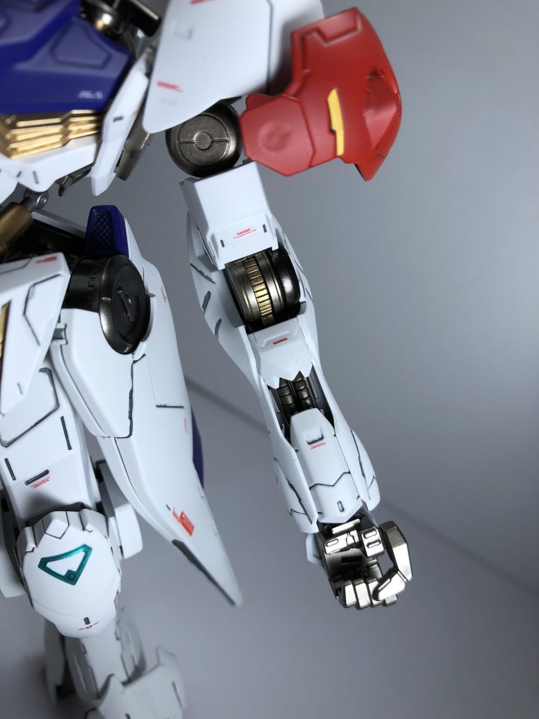 フレーム色は満足な質感にはなりましたが全体的にモチベーションが上がらずちょっとやっつけ仕事になっちゃったのでもったいなかったっすね笑