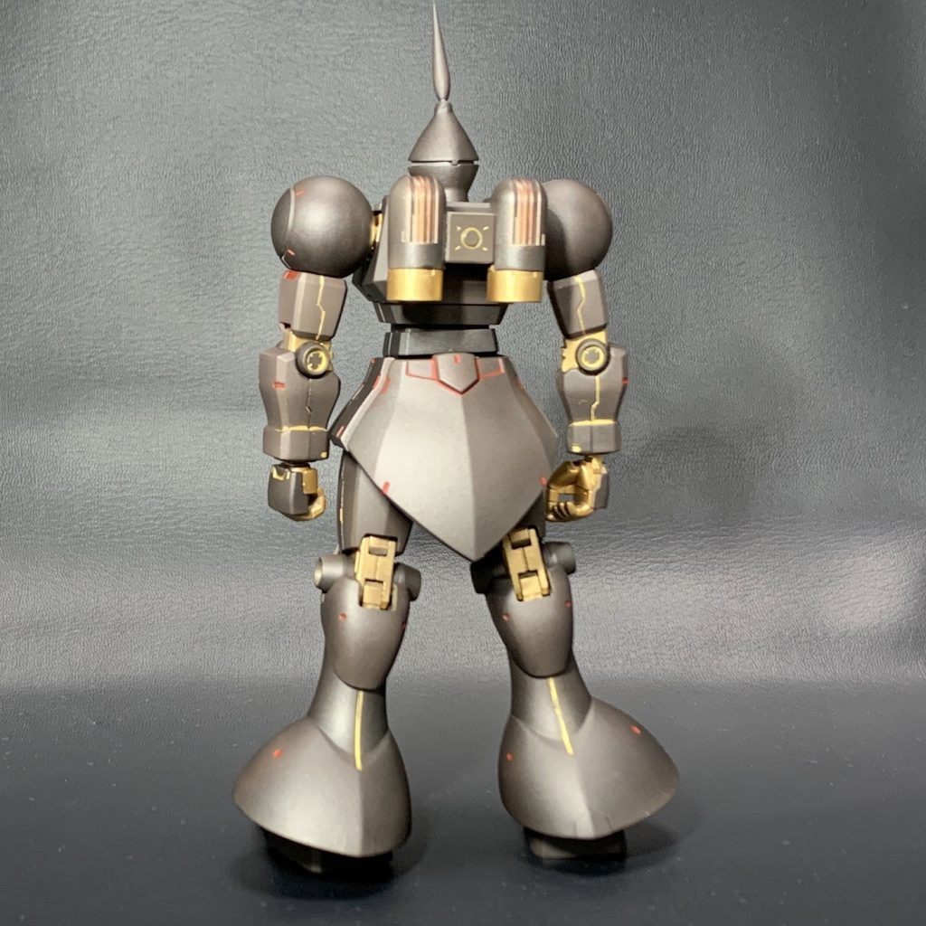 が…

やはり何もしないのでは面白味も無いので
頭飾りの延長&角度変更
胸部ダクトの開口
の2点に絞って手を入れました