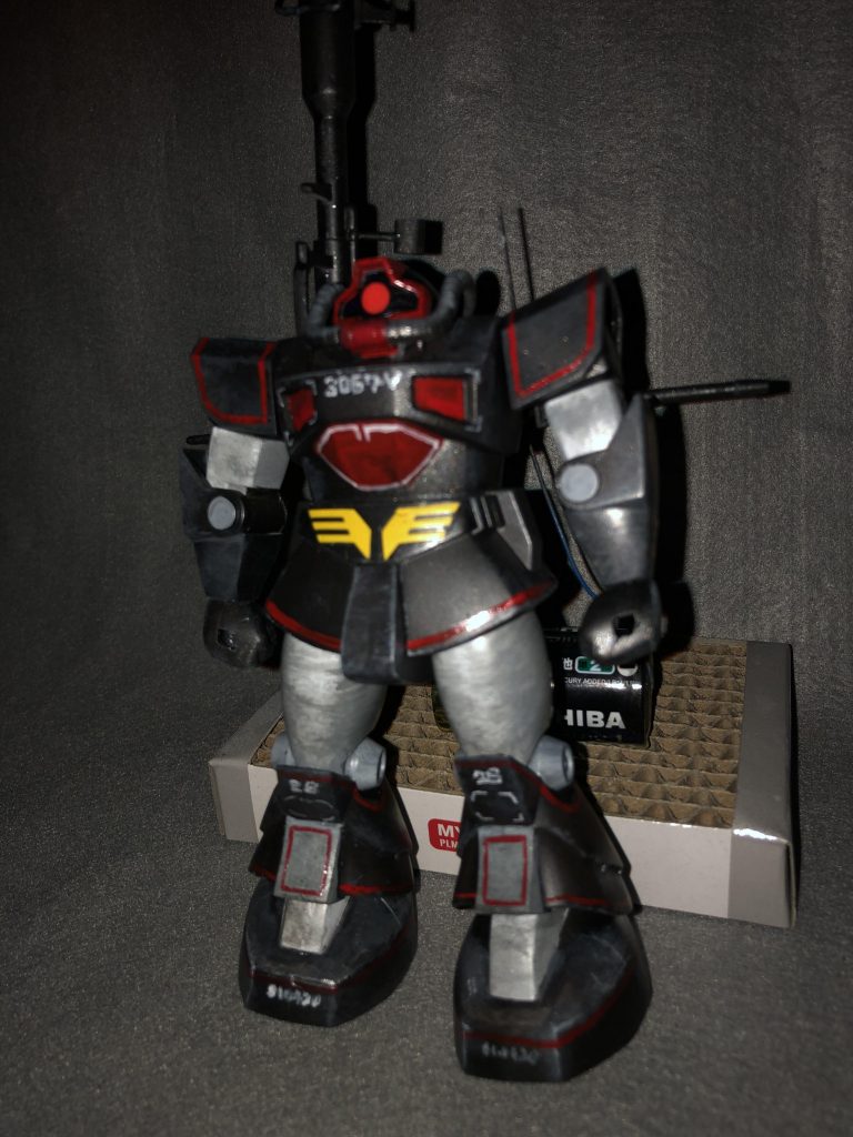 モノアイのムギ球が光が弱いです笑笑