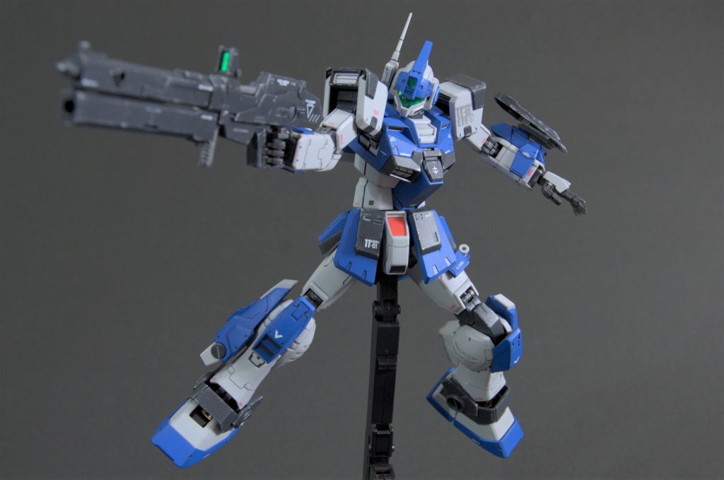 「ガンダムホビーライフ014」付録のG.H.L-M.A.D GUNを装備。