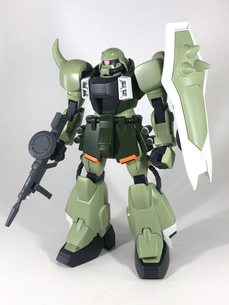 ザクウォーリア–2枚目/制作者：@ghosh_44