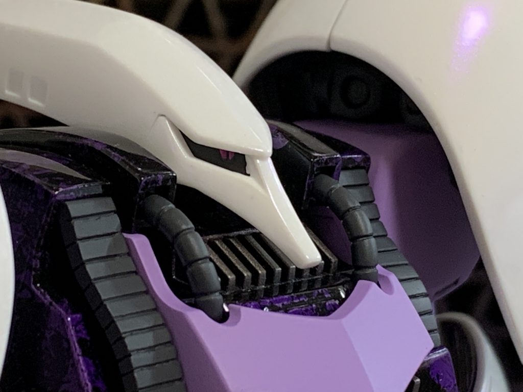 目。シルバー→クリアーピンク→ジャーマングレー(エナメル)→拭き取り
苦労の割にサッパリ見えません…