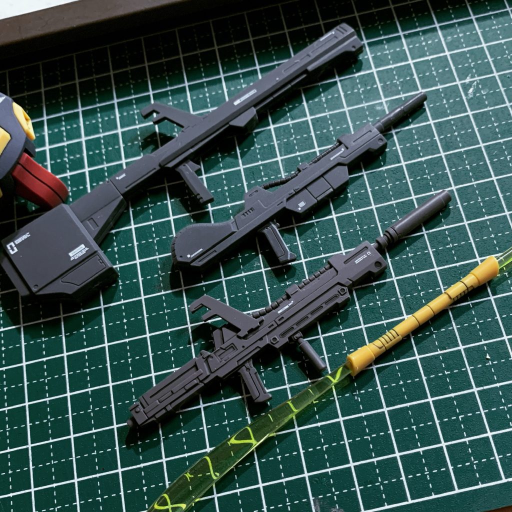 武っ器ーズ。クレイバズーカってかっこいいね。なんか昔薄っぺらくて好きくなかったんだけど、こう見るとなかなかこれが。いやはやなかなかこれで。