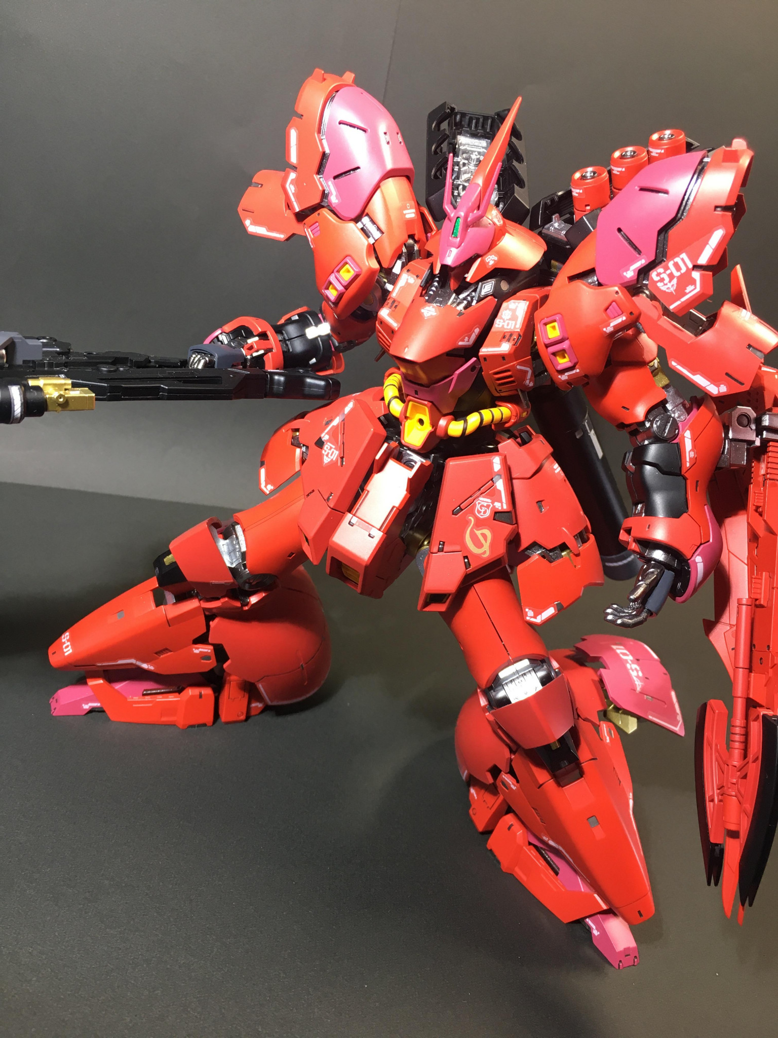 RG サザビー｜七草さんのガンプラ作品｜GUNSTA（ガンスタ）