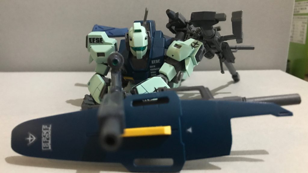 ビームランチャー［長距離］
肩装甲と肩が別パーツとなったため、見た目が自然になりました