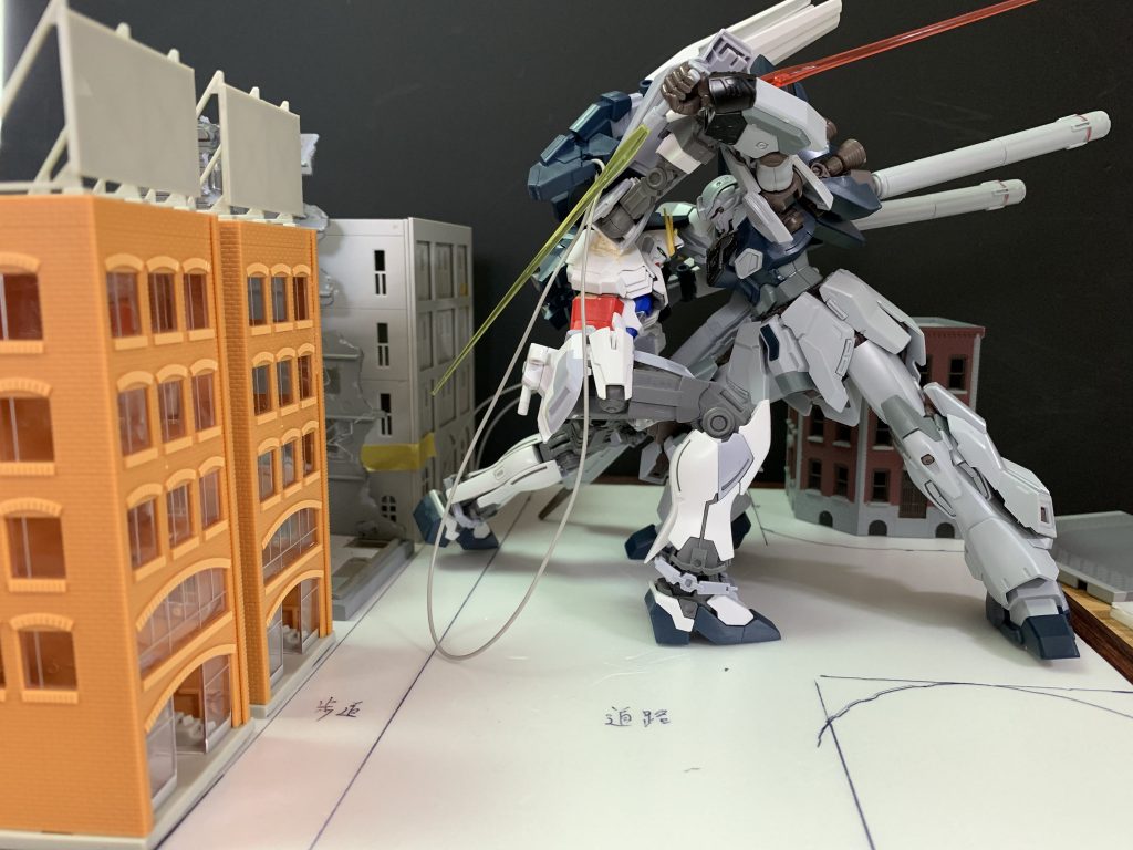 今度は自分で建物なんかも作ってみたいですね