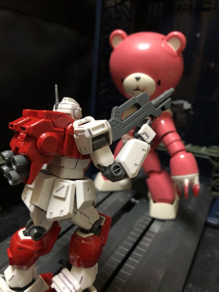 oyz「...!あ!ジムのパイロット!迂闊に近付いたら...!」