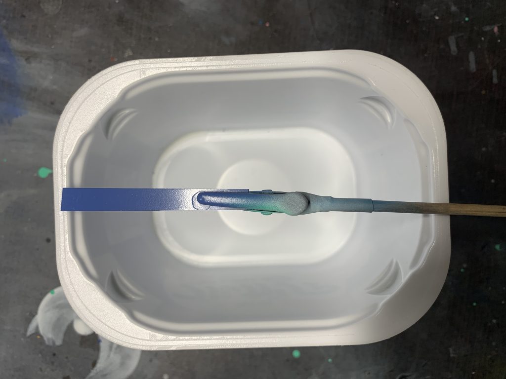 調色。蛍光ピンクが入れ過ぎました