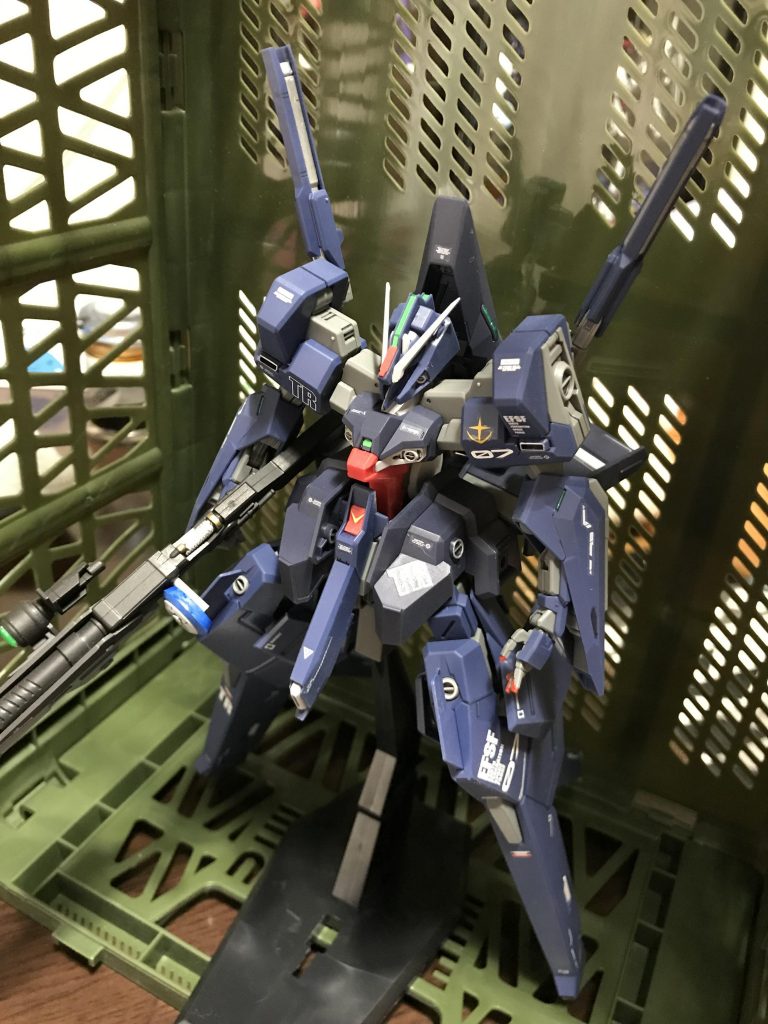 今回は部分塗装
一部カラーを変更してます。