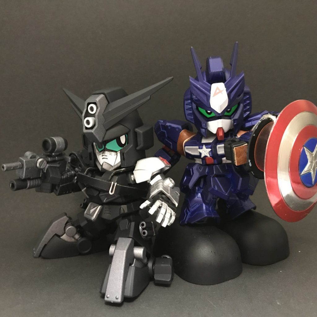 以前に作ったキャップとのツーショット。