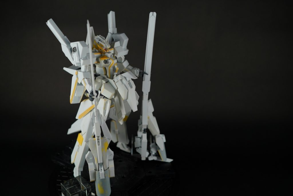 この画像が全てを物語ってくれていると思います。
とにかく大量のプラ板を消費しました・・・(;´・ω・)