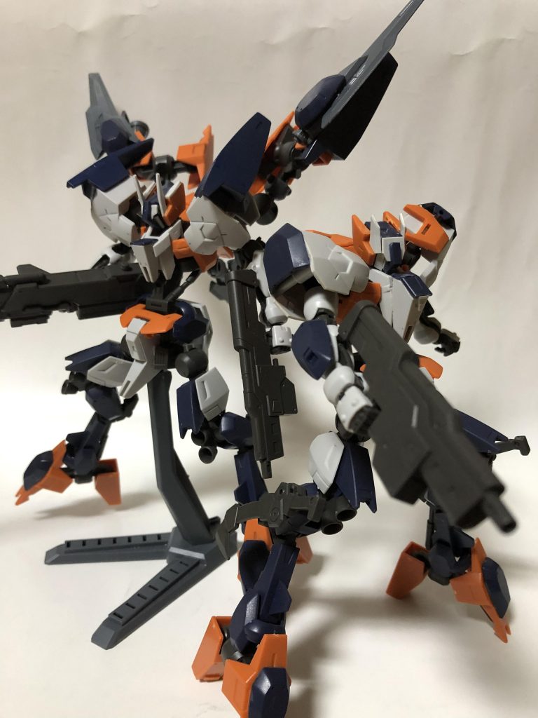 前作のラナンキュラスと並べてみました。
個人的にはお気に入りの一枚です。