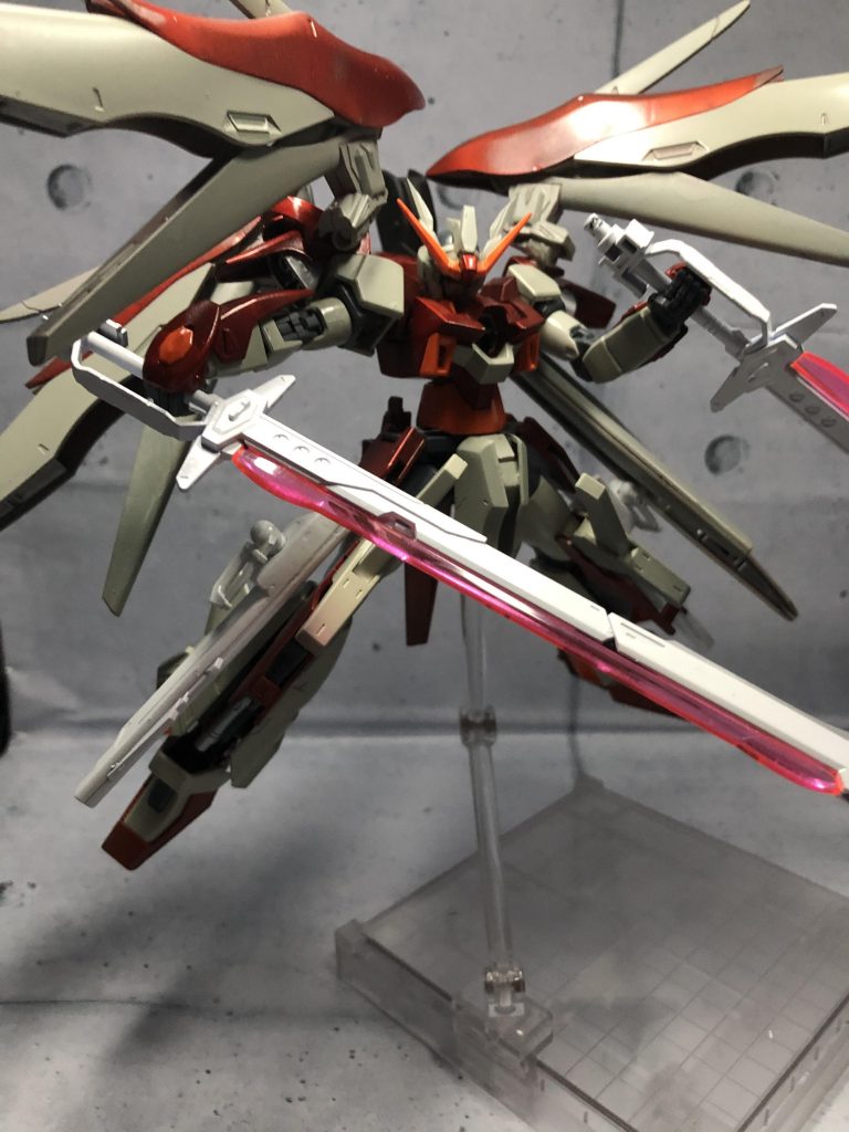 アロンダイトは2本持ちですね。