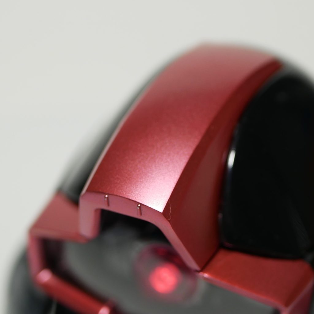 赤部分はシルバー下地にクリアーレッド吹き付けるキャンディ塗装