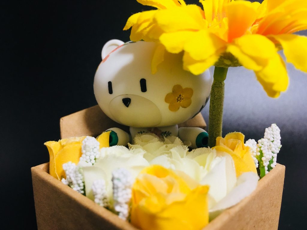 ガンプラに一手間加えたのか、フラワーボックスにガンプラを添えたのか…
どっちだっていいじゃない。
ガンプラは自由だ!!