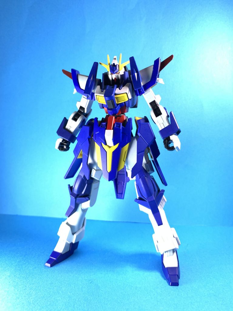 ちなみに素体状態。意外とディナイアルに似てるなというか、ディナイアルは暗色系でいて意外とオーソドックスな配色だったのかもななんて発見があり楽しかったです。