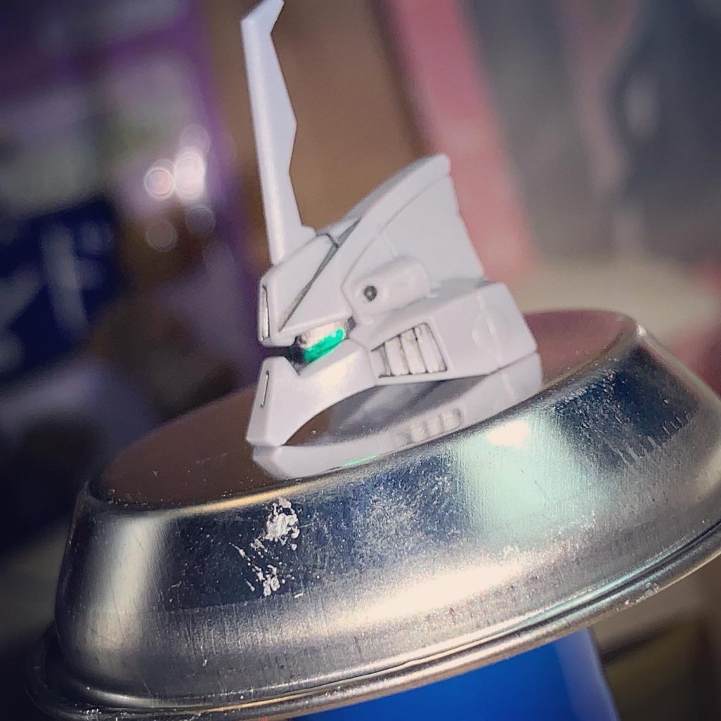 無理やりツインアイの図。