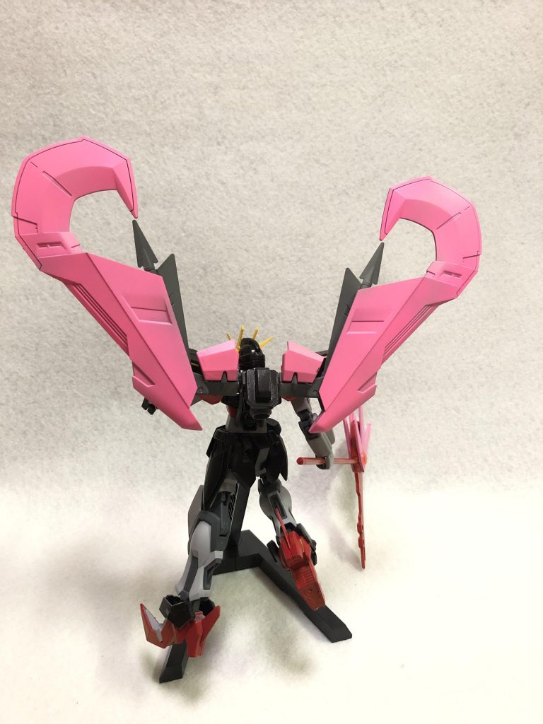 レゴブロック、箱組とかする時にかなり重宝します。小さいパーツはナノブロックでも可。穴は3ミリより少し大きいので、瞬間接着剤などで太らせると良いかと。