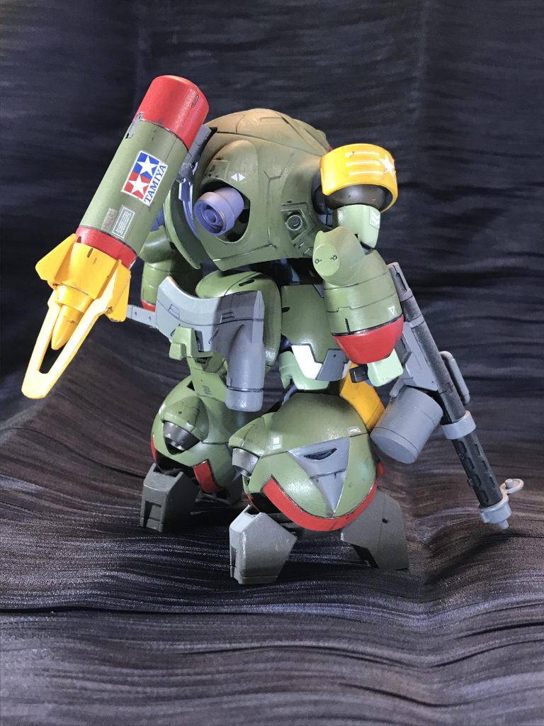 ランシエの推進機が水中モーターっぽかったのでプラモ売り場で見かけたミニ四駆シール貼りました。