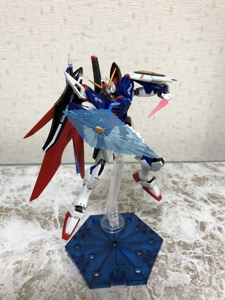 今回ビームエフェクトも塗装しました