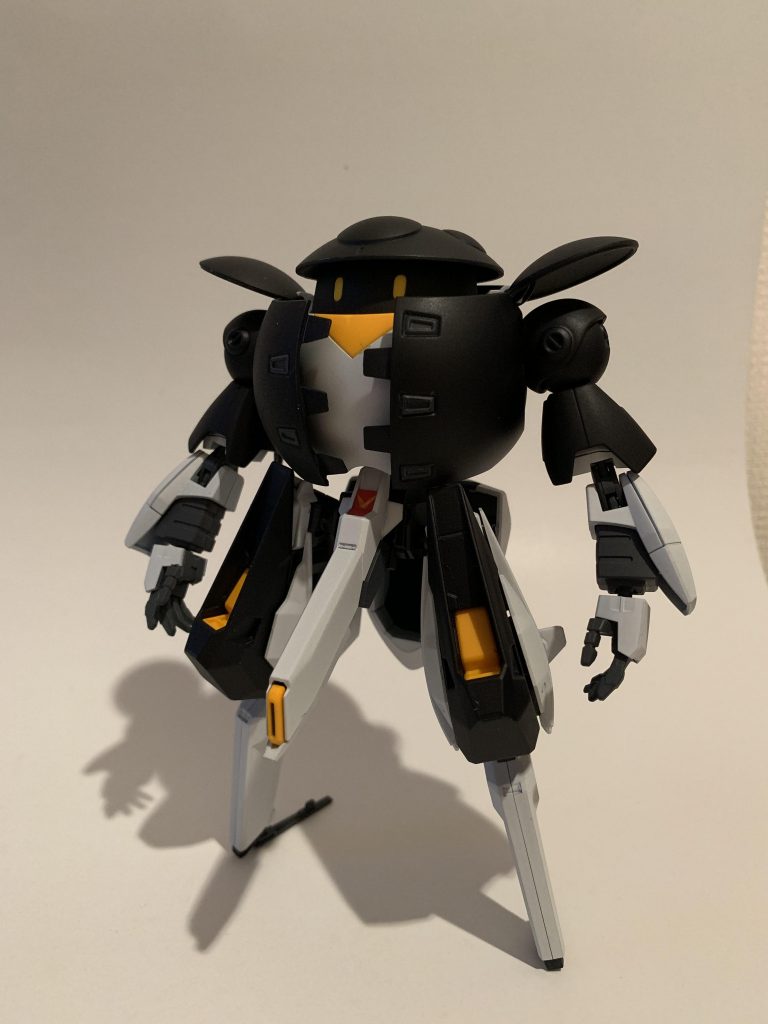 正面
凛々しい立ち姿