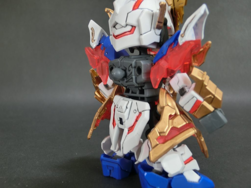 接続にはボールデンアームアームズ等に付属のものを仕様。大サイズのBJが肉抜き穴にぴったりはまりました。